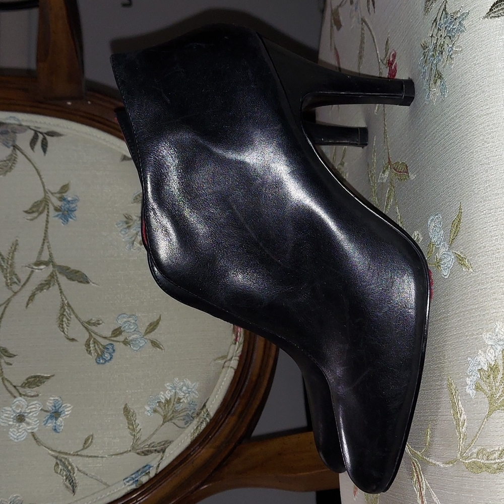 Apt 9 Black Slip-in Ankle Stiletto Booties Sz 9.5